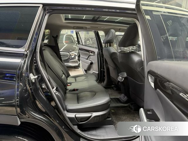 Toyota Highlander id 4262109 из Китая 15