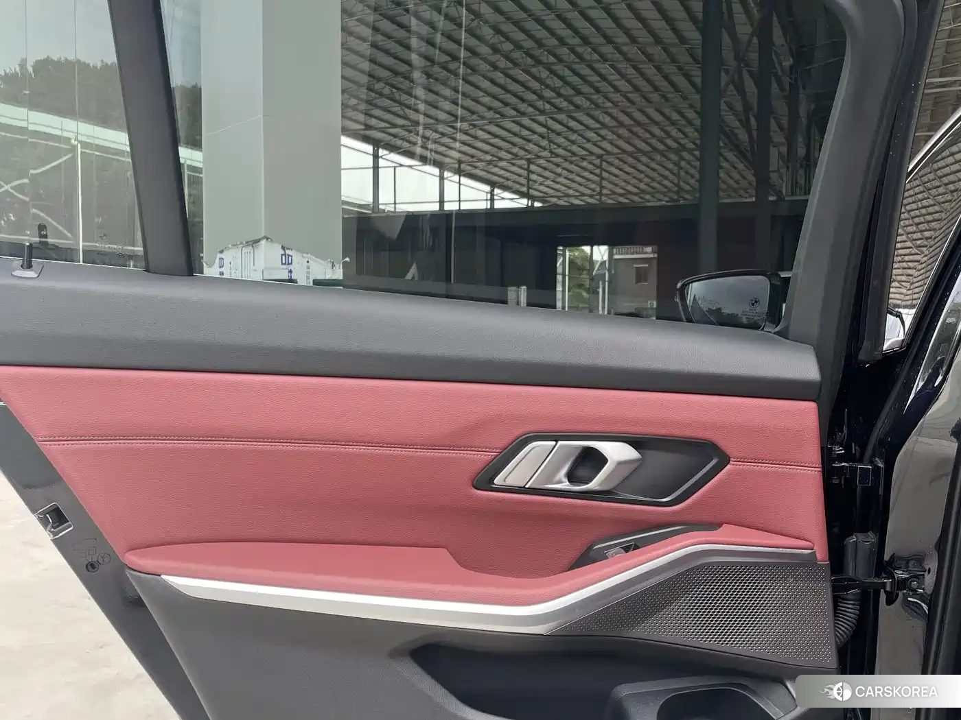 BMW 3 series id 4644671 из Китая 15