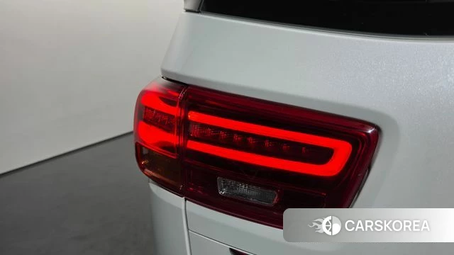 Kia The New Carnival id 4708888 из Кореи 15