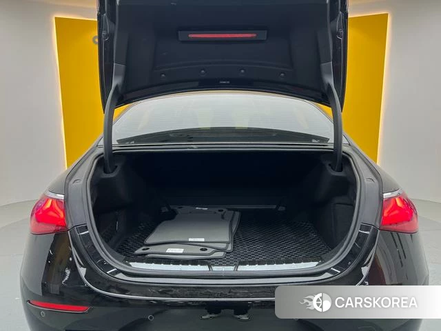 Mercedes-Benz E-class id 4297408 из Китая 15