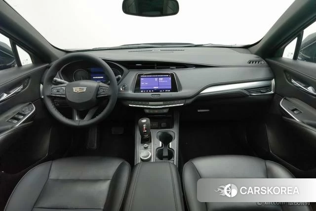 Cadillac XT4 id 4211479 из Китая 15