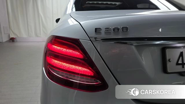 Mercedes-Benz E-Class W213 id 4698972 из Кореи 15