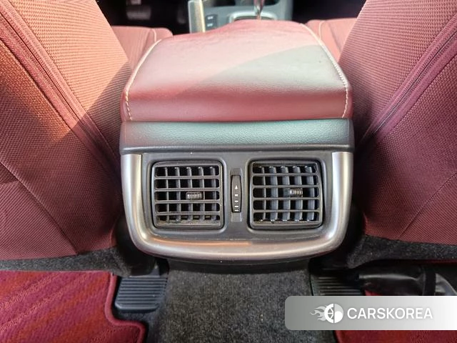 Toyota Hilux id 4235048 из Китая 15