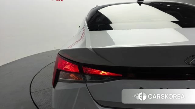 Hyundai Avante Hybrid (CN7) id 4683224 из Кореи 15