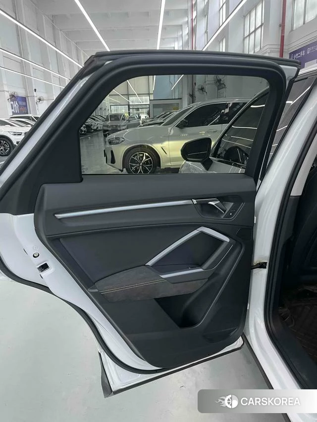 Audi Q3 Sportback id 4214068 из Китая 15