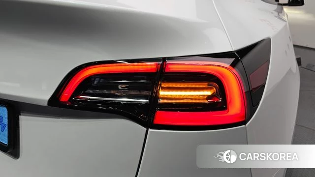 Tesla Model Y id 4773710 из Кореи 15