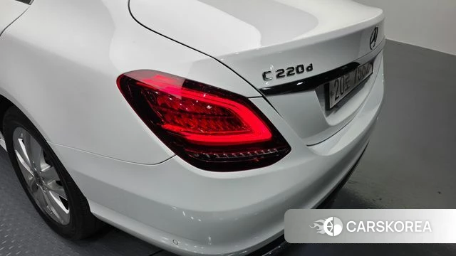 Mercedes-Benz C-Class W205 id 4225329 из Кореи 15