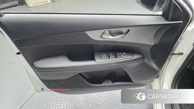 Kia Come New K3 id 4305083 из Кореи 15