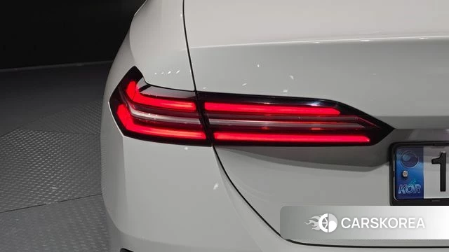 BMW 5 Series (G60) id 4904735 из Кореи 15