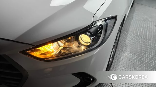 Hyundai Avante AD id 4417251 из Кореи 15