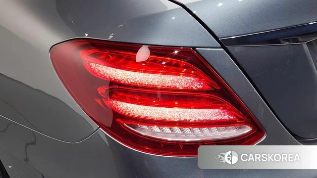 Mercedes-Benz E-Class W213 id 4873474 из Кореи 15