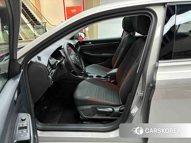 Volkswagen Bora id 4374715 из Китая 15