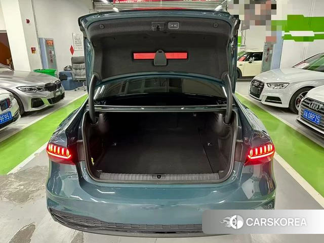 Audi A7L id 4291333 из Китая 15