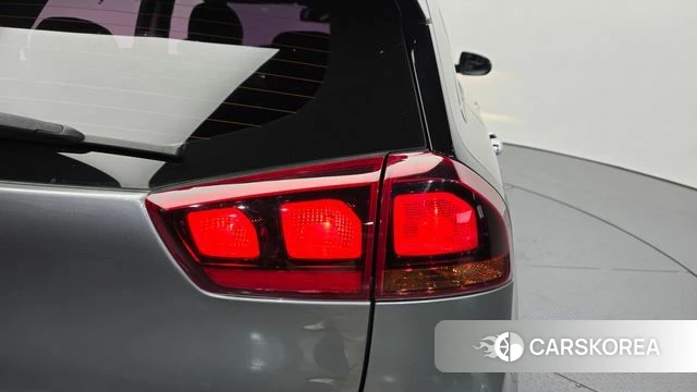 Kia Niro id 4397791 из Кореи 15
