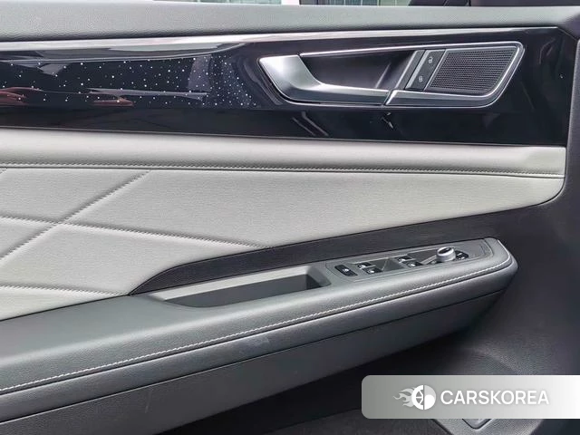 Volkswagen Tourang id 4260125 из Китая 15