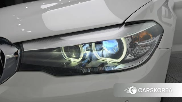 BMW 5 Series (G30) id 4900740 из Кореи 15