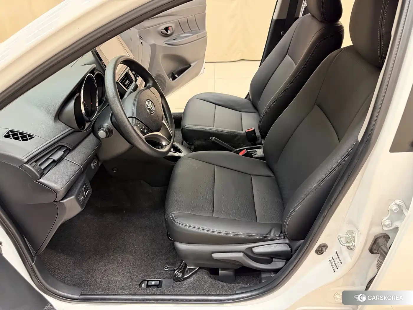 Toyota Vios id 4545766 из Китая 15