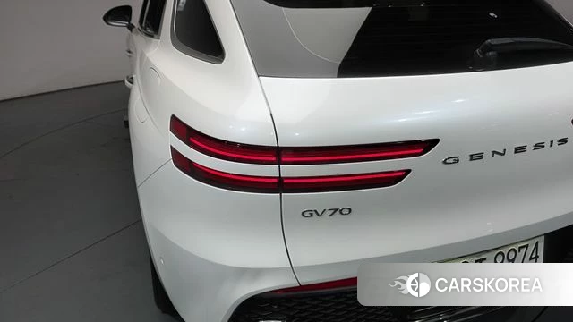 Genesis GV70 id 4394985 из Кореи 15