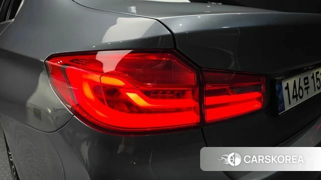 BMW 5 Series (G30) id 4447200 из Кореи 15