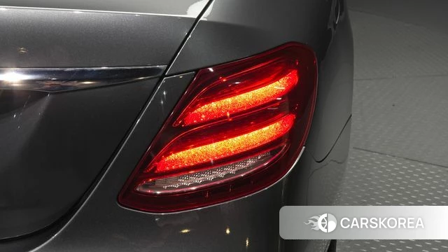 Mercedes-Benz E-Class W213 id 4900676 из Кореи 15