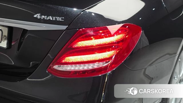 Mercedes-Benz E-Class W213 id 4519534 из Кореи 15