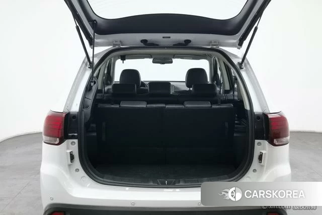 Mitsubishi  Outlander id 4210212 из Китая 15
