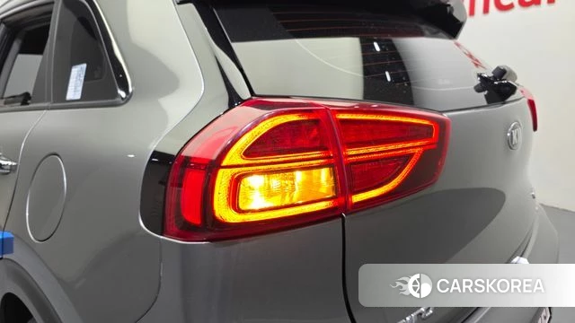 Kia The New Niro id 4435187 из Кореи 15