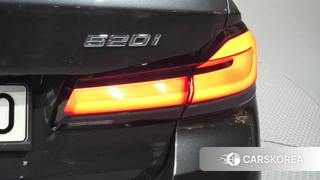 BMW 5 Series (G30) id 4573595 из Кореи 15