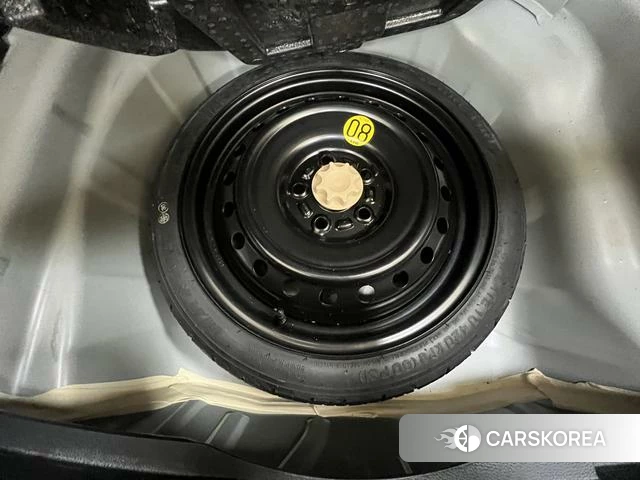 Toyota Corolla id 4265873 из Китая 15