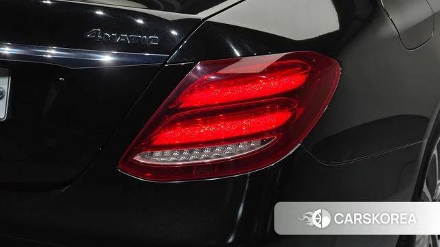 Mercedes-Benz E-Class W213 id 4658306 из Кореи 15
