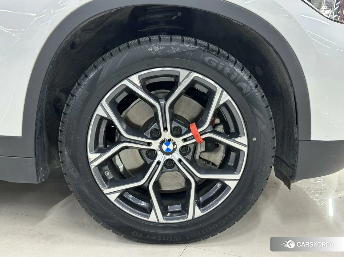 BMW X1 id 4493140 из Китая 15