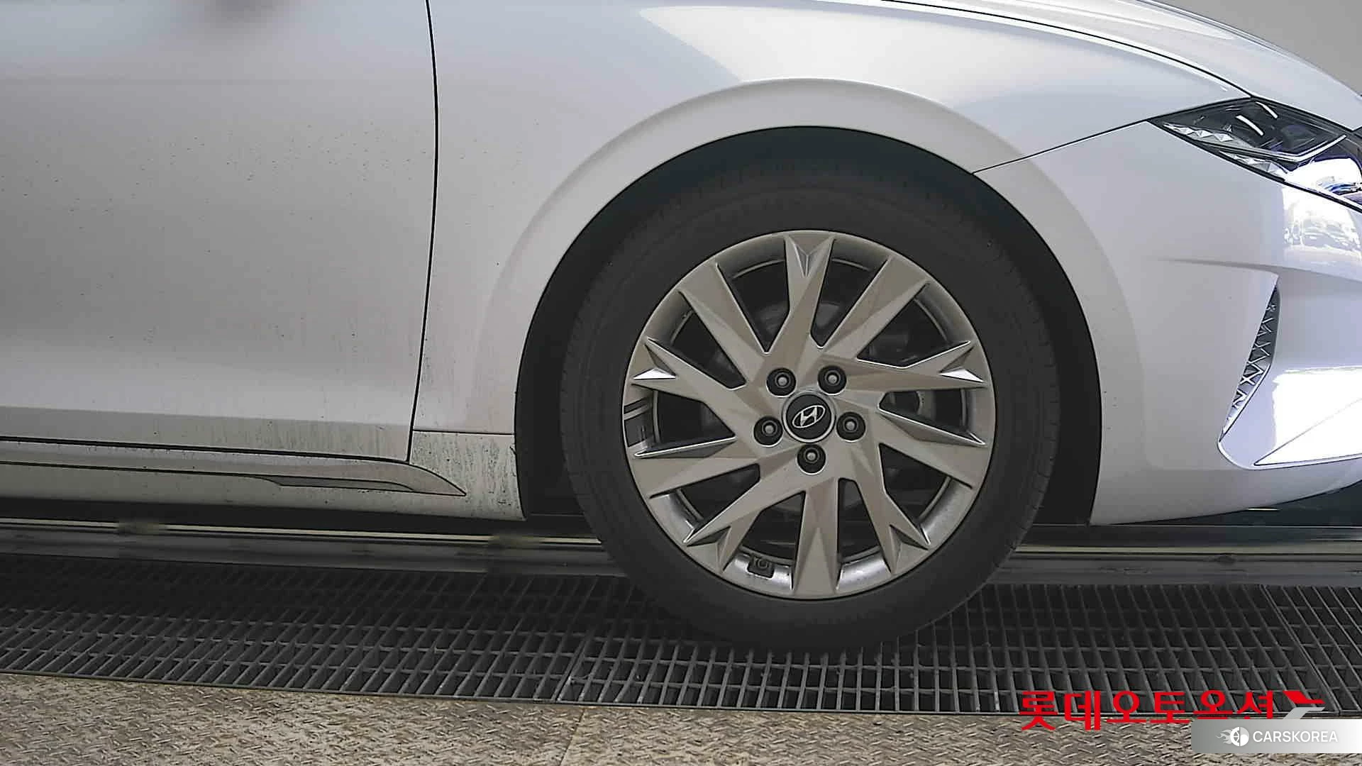 Hyundai Grandeur Hybrid id 3875705 из Кореи 15