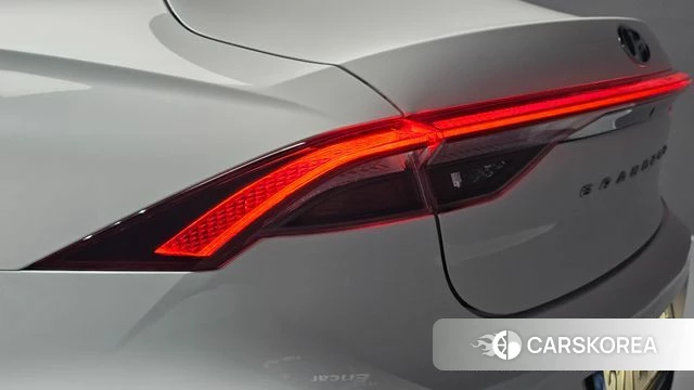Hyundai The New Grandeur IG id 4573344 из Кореи 15