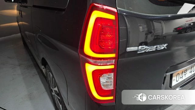 Hyundai The New Grand Starex id 4568521 из Кореи 15