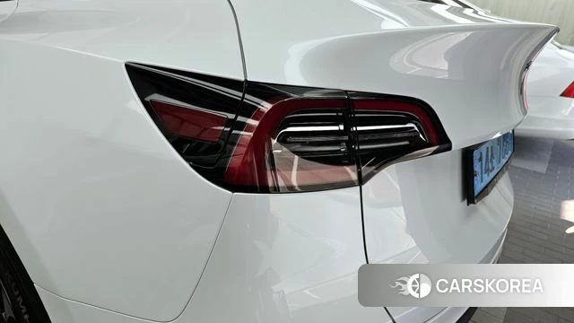 Tesla Model Y id 4280881 из Кореи 15