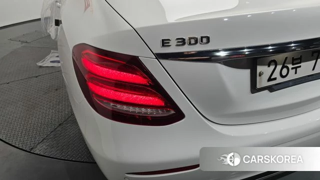 Mercedes-Benz E-Class W213 id 4294858 из Кореи 15