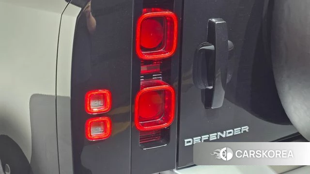 Land Rover Defender (L663) id 4463962 из Кореи 15