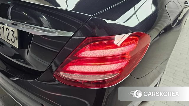 Mercedes-Benz E-Class W213 id 4620158 из Кореи 15