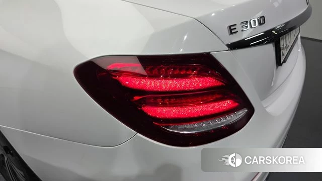 Mercedes-Benz E-Class W213 id 4586613 из Кореи 15