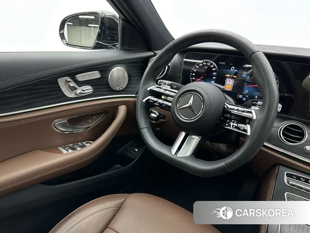 Mercedes-Benz E-class id 4329096 из Китая 15