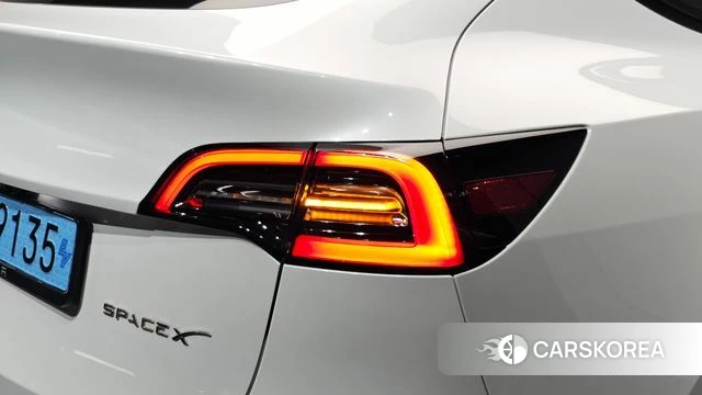 Tesla Model Y id 4691303 из Кореи 15
