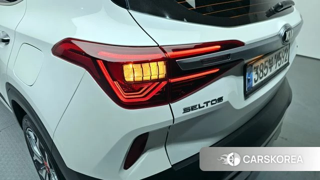 Kia Seltos id 4283668 из Кореи 15