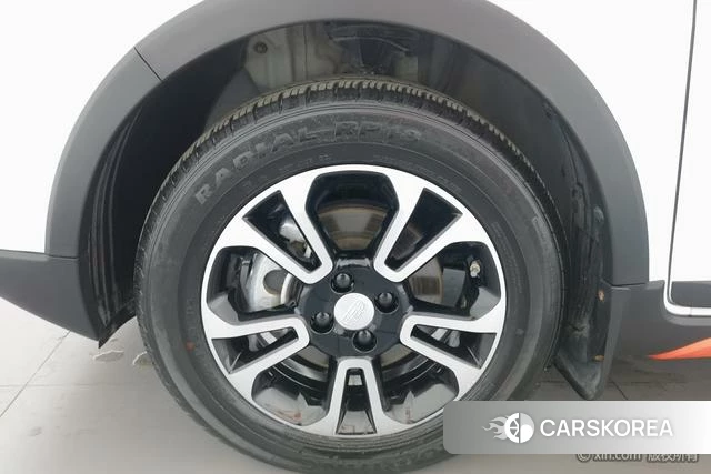 Geely Automobile Vision X3 id 4210583 из Китая 15
