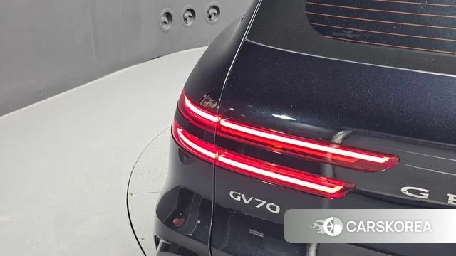 Genesis GV70 id 4578910 из Кореи 15