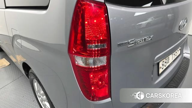 Hyundai The New Grand Starex id 4594102 из Кореи 15