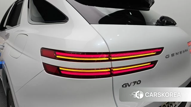Genesis GV70 id 4607750 из Кореи 15