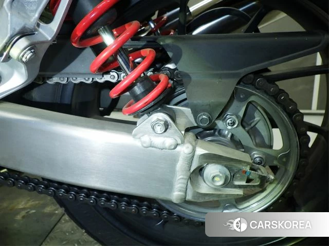 Проданный Honda CB400SF BOLDOR ABS id 3996576 из Японии, фото 15