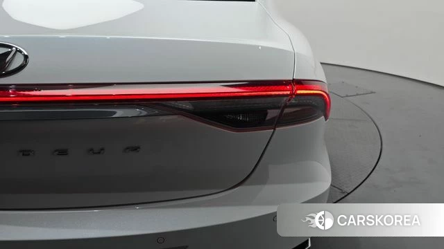 Hyundai The New Grandeur IG Hybrid id 4676556 из Кореи 15