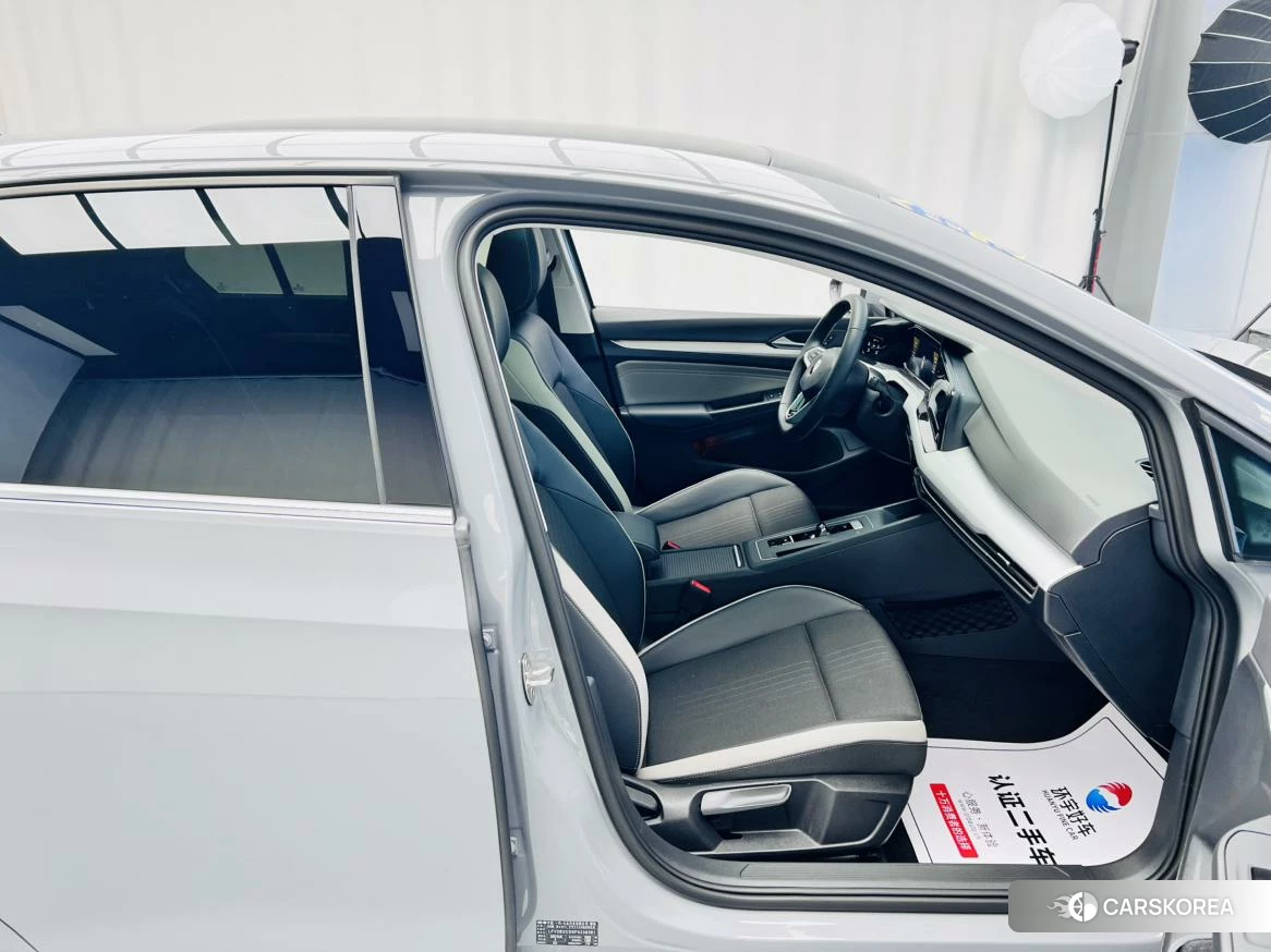Volkswagen Golf id 4454477 из Китая 15