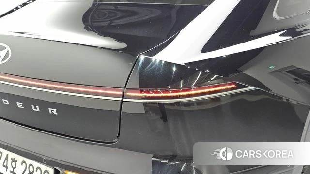 Hyundai Grandeur (GN7) id 4618406 из Кореи 15